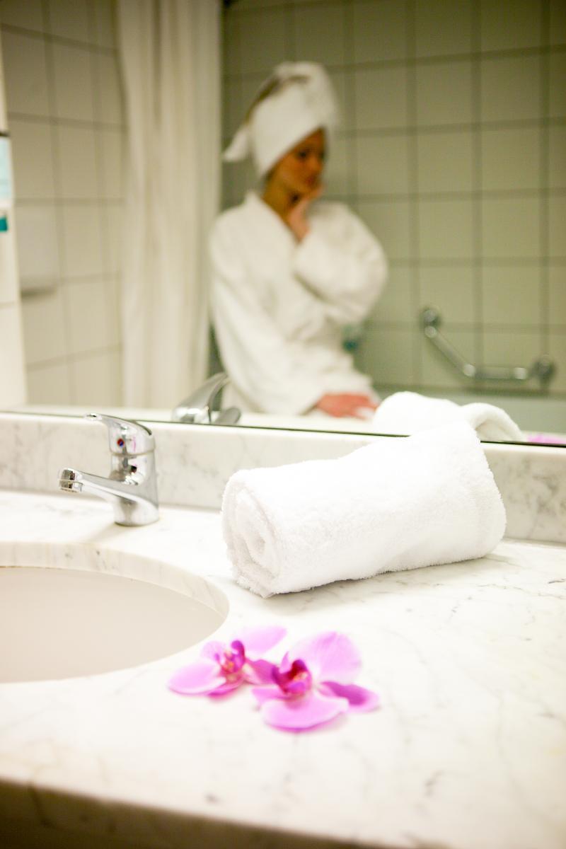 24hours Aparthotel 4*